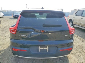 Volvo XC40 Crossover 2.0 T5 247KM 2020 Volvo XC 40 2020 VOLVO XC40 T5 MOMENTUM 2.0 Benzyna 247KM, zdjęcie 5