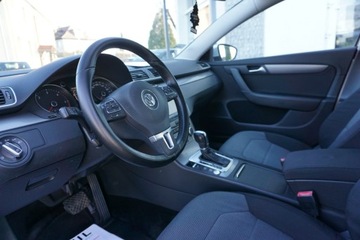 Volkswagen Passat B7 Variant 2.0 TDI CR DPF BlueMotion 140KM 2012 Volkswagen Passat sprawdzony na długich trasach,, zdjęcie 9
