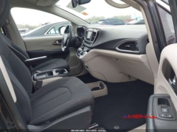 Chrysler Pacifica II 2019 Chrysler Pacifica 2019 r., 3,6L TOURING PLUS 3.6 Benzyna 287KM, zdjęcie 8