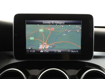 Mercedes Klasa C W205 2017 Mercedes C 180 Czujniki, Aut.klima, Navi, Skóra, zdjęcie 23