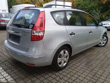 Hyundai i30 I CW Facelifting 1.4 DOHC 109KM 2010 Hyundai i30 1.4i 16v PROSTA benzyna KLIMATYZACJA stan IDEALNY BEZ rdzy 1.4, zdjęcie 24