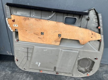 BOCZEK TAPICERKA DRZWI LEWY PRAWY PRZÓD PATROL Y61