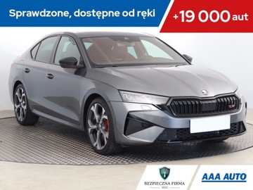 Skoda Octavia IV 2025 Skoda Octavia RS 2.0 TSI, Salon Polska