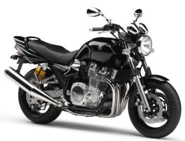 YAMAHA XJR 1300 КОМПЛЕКТ ПАССАЖИРСКАЯ ПОДНОЖКА ПРАВАЯ ОРИГИНАЛ