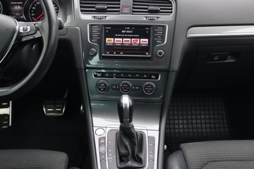 Volkswagen Golf VII Variant Alltrack 1.8 TSI BlueMotion Technology 180KM 2016 VW Golf 1.8 TSI, Salon Polska, Serwis ASO, 4X4, zdjęcie 11