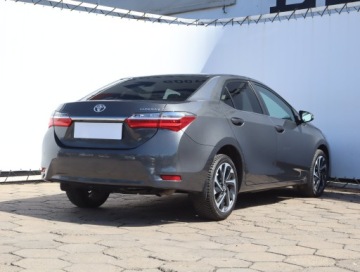 Toyota Corolla XI Sedan Facelifting 1,6 Valvematic 132KM 2018 Toyota Corolla 1.6 Valvematic, Salon Polska, zdjęcie 4