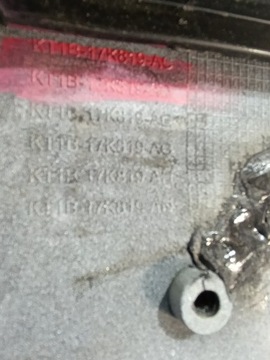 FORD TRANSIT TOURNEO CONNECT II 2 FACELIFT NÁRAZNÍK PŘEDNÍ MASKA MŘÍŽKA