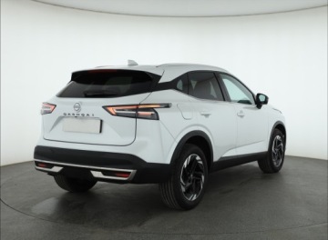 Nissan Qashqai III Crossover Facelifting 1.3 DIG-T MHEV 158KM 2025 Nissan Qashqai 1.3 DIG-T MHEV, 1. Właściciel, zdjęcie 4