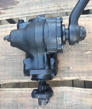 Mercedes-Benz 200 300 W123 1985 Przekładnia kierownicza