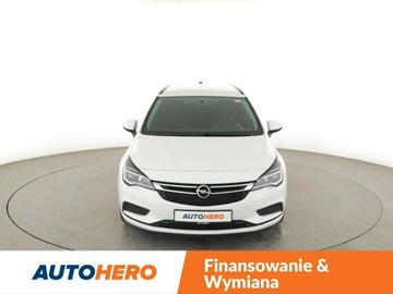 Opel Astra K Sports Tourer 1.6 CDTI 110KM 2019 Opel Astra 1.6 CDTI 6MT 120 Jahre Klimatyzacja, zdjęcie 10