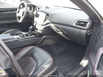 Maserati Ghibli III 2017 Maserati Ghibli 2017 Maserati Ghibli S Q4 3.0L 3.0 Benzyna 404KM, zdjęcie 12