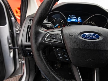 Ford Focus III Kombi Facelifting 1.5 TDCi 95KM 2015 FORD Focus 1.5 TDCi Combi 95KM 2015, zdjęcie 11