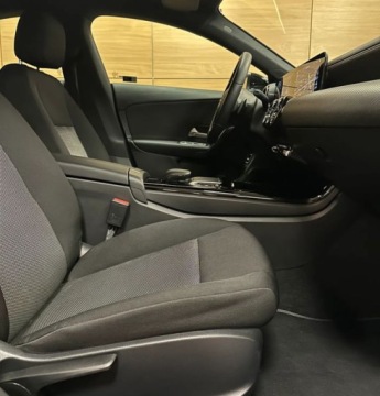 Mercedes CLA C118/X118 2021 Mercedes-Benz CLA Salon Polska ASO R-CARS Warszawa 1.3 Benzyna 136KM, zdjęcie 12