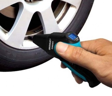 Цифровой манометр в шинах