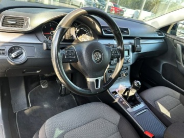 Volkswagen Passat B7 Variant 2.0 TDI CR DPF BlueMotion 140KM 2013 Volkswagen Passat Variant Alu Czujniki GWARANCJA !, zdjęcie 8