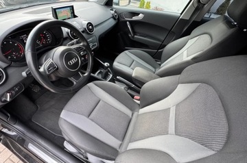 Audi A1 I Sportback 5d Facelifting 1.0 TFSI ultra 95KM 2017 Audi A1 TFSI, zdjęcie 3