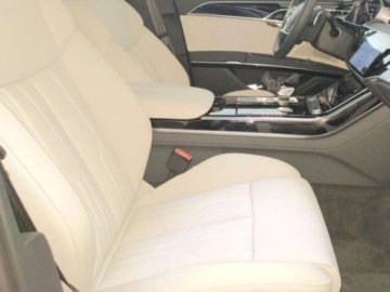 Audi A8 D5 Sedan Facelifting 3.0 50 TDI 286KM 2026 AUDI A8 50 TDI quattro Sedan 3.0 (286KM) 2026, zdjęcie 4