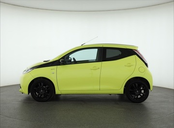 Toyota Aygo II Hatchback 5d 1.0 VVT-i 69KM 2016 Toyota Aygo 1.0 VVT-i, Salon Polska, Serwis ASO, zdjęcie 2
