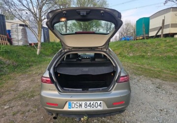 Alfa Romeo 159 Sportwagon 1.9 JTS 160KM 2006 Alfa Romeo 159 Alfa Romeo 159 1.9JTS Progression 1.9 Benzyna 160KM, zdjęcie 7