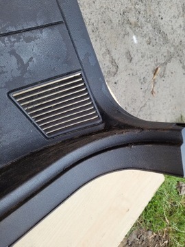 JEEP GRAND CHEROKEE WK 05-10 ОБИВКА СУМКИ. ЗАКОНЫ