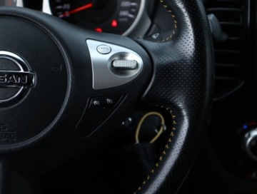 Nissan Juke I SUV Facelifting 1.2 DIG-T (Euro 6) 115KM 2017 Nissan Juke 1.2 DIG-T, Salon Polska, Klima, zdjęcie 18