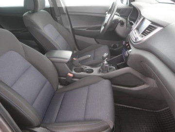 Hyundai Tucson III SUV 2.0 CRDI 136KM 2015 Hyundai Tucson 2.0 CRDi, Salon Polska, Serwis ASO, zdjęcie 8