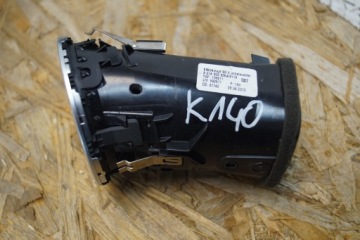 РЕШЕТКА ВОЗДУХА ЛЕВАЯ MERCEDES W204 LIFT A2048306354