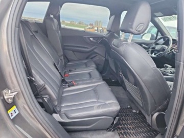 Audi Q7 II (4M) SUV 3.0 TFSI 333KM 2018 Audi Q7 Prestige 2018 3.0 Benzyna 333KM, zdjęcie 11