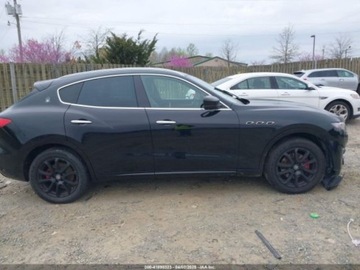 Maserati Levante 2017 Maserati Levante 2017 3.0l 3.0 Benzyna 345KM, zdjęcie 6