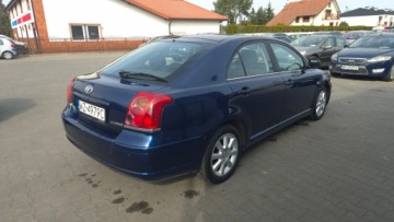 Toyota Avensis II Sedan 2.0 VVT-i 147KM 2006 Toyota Avensis Ozarow Mazowiecki 2.0 benzyna 2006 rok ALUFELGI, zdjęcie 2