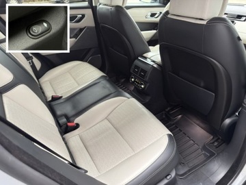 Land Rover Range Rover Velar SUV 2.0 SD4 240KM 2017 Land Rover Range Rover Velar R-Dynamiq 240 KM Meridan Nappa Masaze Alu 21, zdjęcie 31
