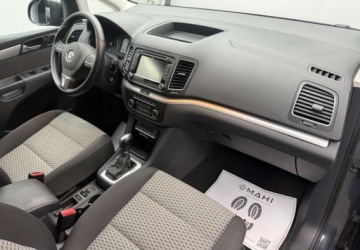 Volkswagen Sharan II Van 2.0 TDI-CR BMT 140KM 2010 Volkswagen Sharan 7 Miejsc Navi Klima Kamera Automat Alu Zamiana Raty Gwar, zdjęcie 15