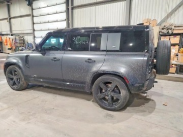 Land Rover Defender IV (L663) 2023 Land Rover Defender 2023r., 4x4, 5.0L 5.0 Benzyna 518KM, zdjęcie 2