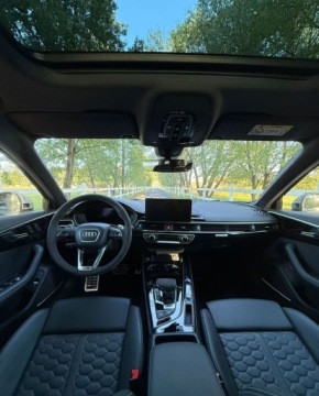 Audi A4 B9 RS4 Avant Facelifting 2.9 TFSI 450KM 2023 Audi RS4 Avant Audi RS4 Avant Avant quattro tiptronic 2.9 Benzyna 450KM, zdjęcie 15