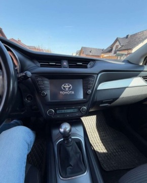 Toyota Avensis III Wagon Facelifting 2015 1.6 D-4D 112KM 2016 Toyota Avensis Toyota Avensis Touring Sports 1.6 D-4D Comfort 1.6 Diesel, zdjęcie 16