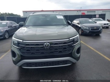 Volkswagen 2024 Volkswagen Atlas Peak Edition Sel, 2024r., 4x4, 2.0L 2.0 Benzyna 269KM, zdjęcie 4