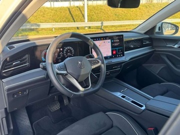Volkswagen Passat B8 Variant Facelifting 2.0 TDI SCR 150KM 2024 Volkswagen Passat Salon PL, Vat23, Led Matrix, Masaz, App Connect, Kamera, zdjęcie 8
