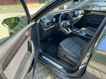 Seat Leon IV Sportstourer 1.5 eTSI (MHEV) 150KM 2021 Seat Leon Sportstourer 1.5 TSi DSG Vcellence, zdjęcie 14