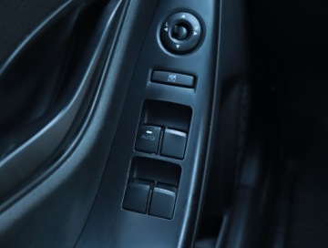 Hyundai ix20 Mikrovan 1.4 CVVT 90KM 2011 Hyundai ix20 1.4 CVVT, Salon Polska, zdjęcie 18