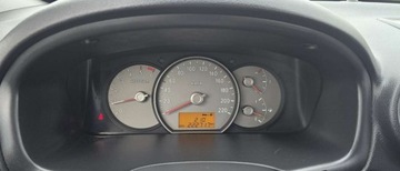 Kia Carens III 2.0 CRDi VGT 140KM 2007 Kia Carens Kia Carens 2.0CRDI 2007r skory climatronic od 2020 w PL 2.0, zdjęcie 7