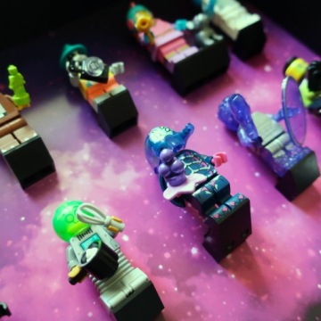 РАМКА ДЛЯ МИНИФИГУР LEGO 71046 СЕРИЯ 26 27СМ