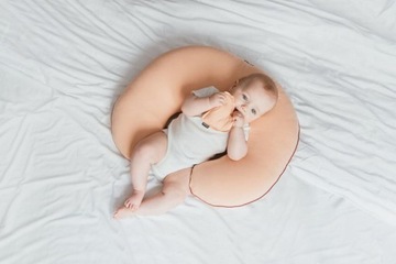 POOFI Rogal Poduszka do karmienia Organic Morela