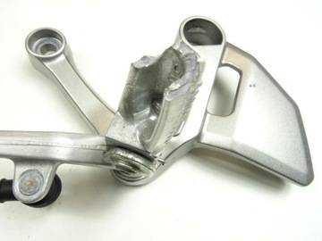 YAMAHA MT 09 КОМПЛЕКТ КРЕПЛЕНИЕ ЛЕВОГО РЫЧАГА 18-20