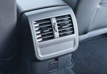 Volkswagen Passat B8 Variant Facelifting 2.0 TSI 190KM 2022 Volkswagen Passat LED Travel Assist Navi Easy OpenClose Salon PL FVAT, zdjęcie 30