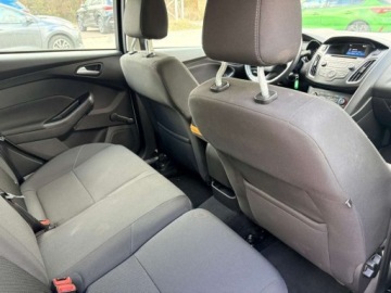 Ford Focus III Sedan Facelifting 1.0 EcoBoost 100KM 2017 Ford Focus 1.0 benzyna 125KM Trend Klimatyzacja Salon PL Benzyna, zdjęcie 20