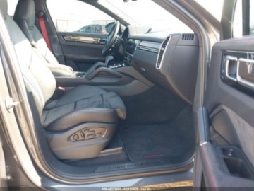 Porsche Cayenne III 2022 Porsche Cayenne 2022r., 4x4, 4.0L 4.0 Benzyna 453KM, zdjęcie 8