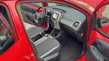 Toyota Aygo II Hatchback 5d 1.0 VVT-i 69KM 2014 Toyota Aygo 1.0 Benz. 70KM - 5Drzwi, MODEL 2015!, zdjęcie 14