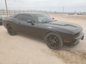 Dodge Challenger III 2018 Dodge Challenger SXT 2018 3.6l 3.6 Benzyna 305KM, zdjęcie 4