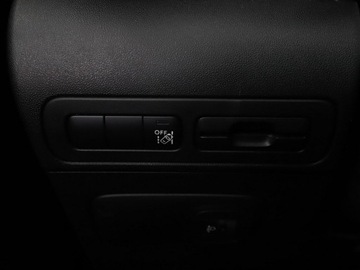 Citroen C3 Aircross  I Crossover 1.2 PureTech 110KM 2020 Citroen C3 Aircross navigacja klimatyzacja, zdjęcie 32