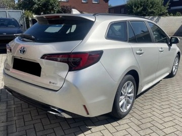 Toyota Corolla XII Sedan Facelifting 1.8 Hybrid 140KM 2025 Od ręki - Comfort 1.8 Hybrid 140KM | Tempomat adaptacyjny!, zdjęcie 3